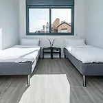 Lmt46 - Modern Style Spacious Townhouse * Εστεπόνα