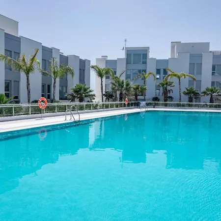 Lmt46 - Modern Style Spacious Townhouse Holiday home