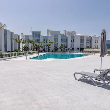 Lmt46 - Modern Style Spacious Townhouse *