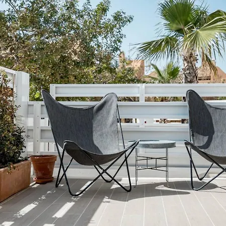 Holiday home Lmt46 - Modern Style Spacious Townhouse *