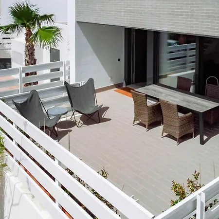 Lmt46 - Modern Style Spacious Townhouse * Estepona