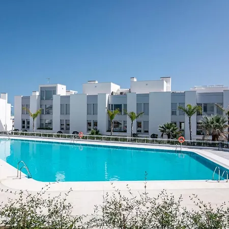 Lmt46 - Modern Style Spacious Townhouse *