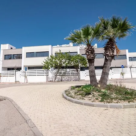 Lmt46 - Modern Style Spacious Townhouse * Estepona