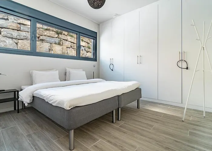 Lmt46 - Modern Style Spacious Townhouse Сasa de vacaciones *