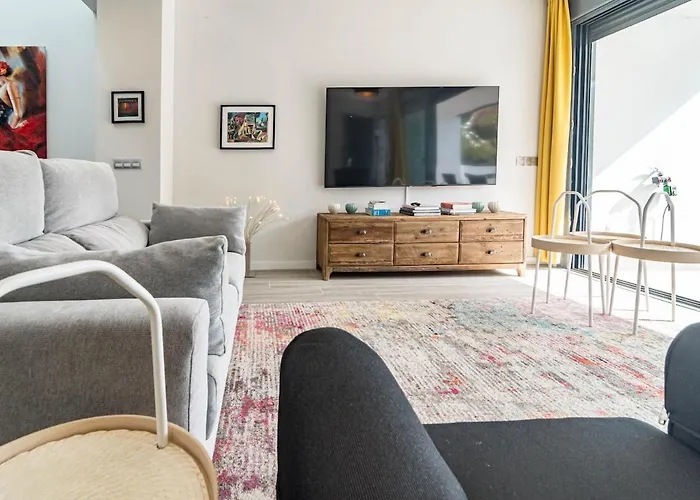 Сasa de vacaciones Lmt46 - Modern Style Spacious Townhouse Estepona